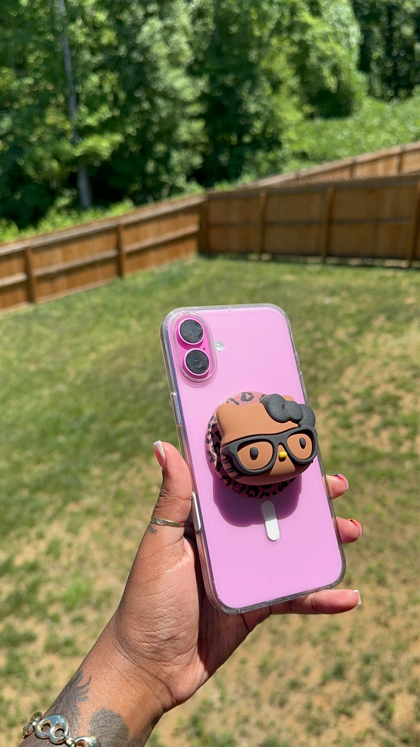 BLACK HELLO KITTY POP SOCKET