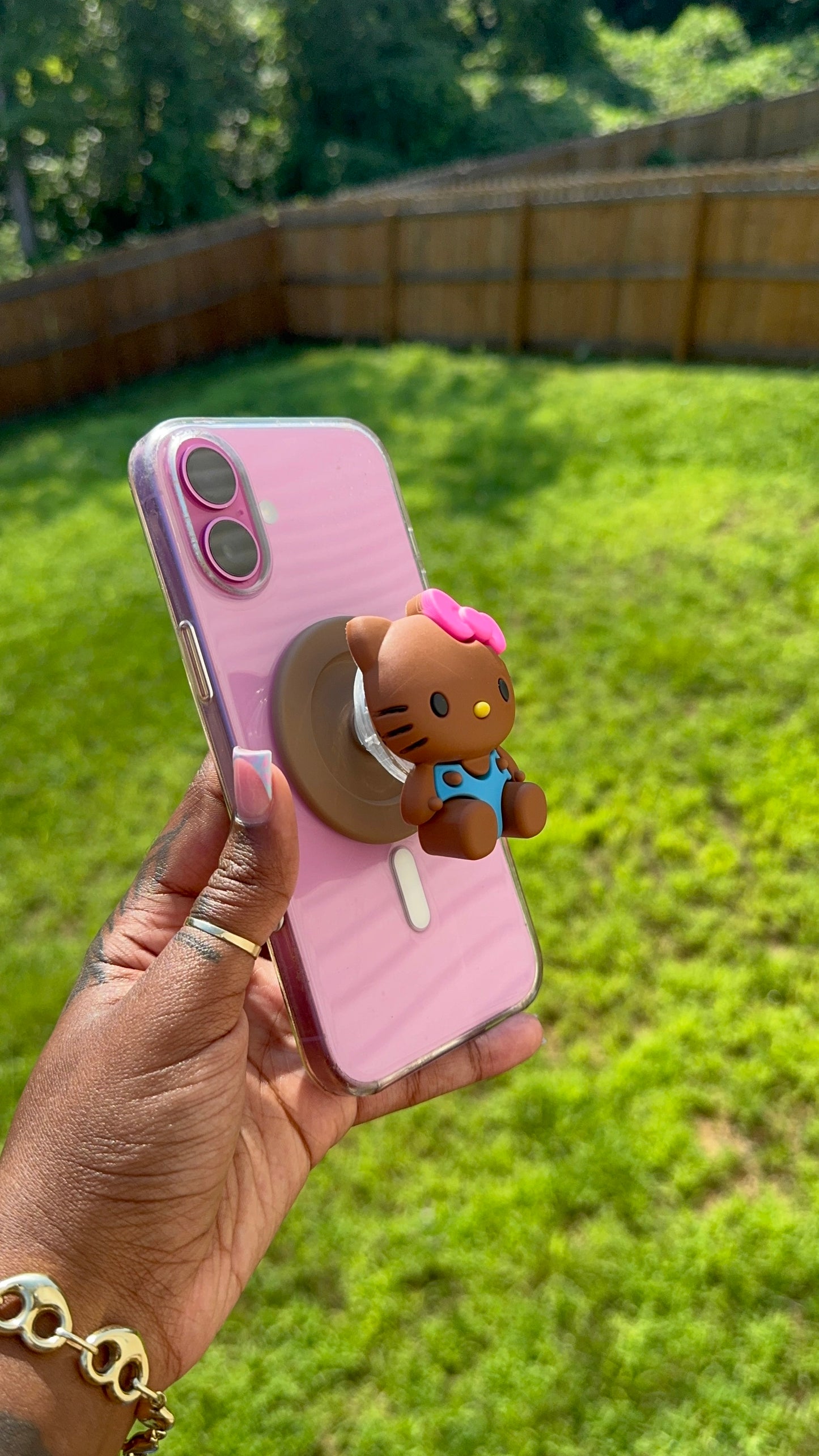 HK PINK BOW FULL BODY POP SOCKET