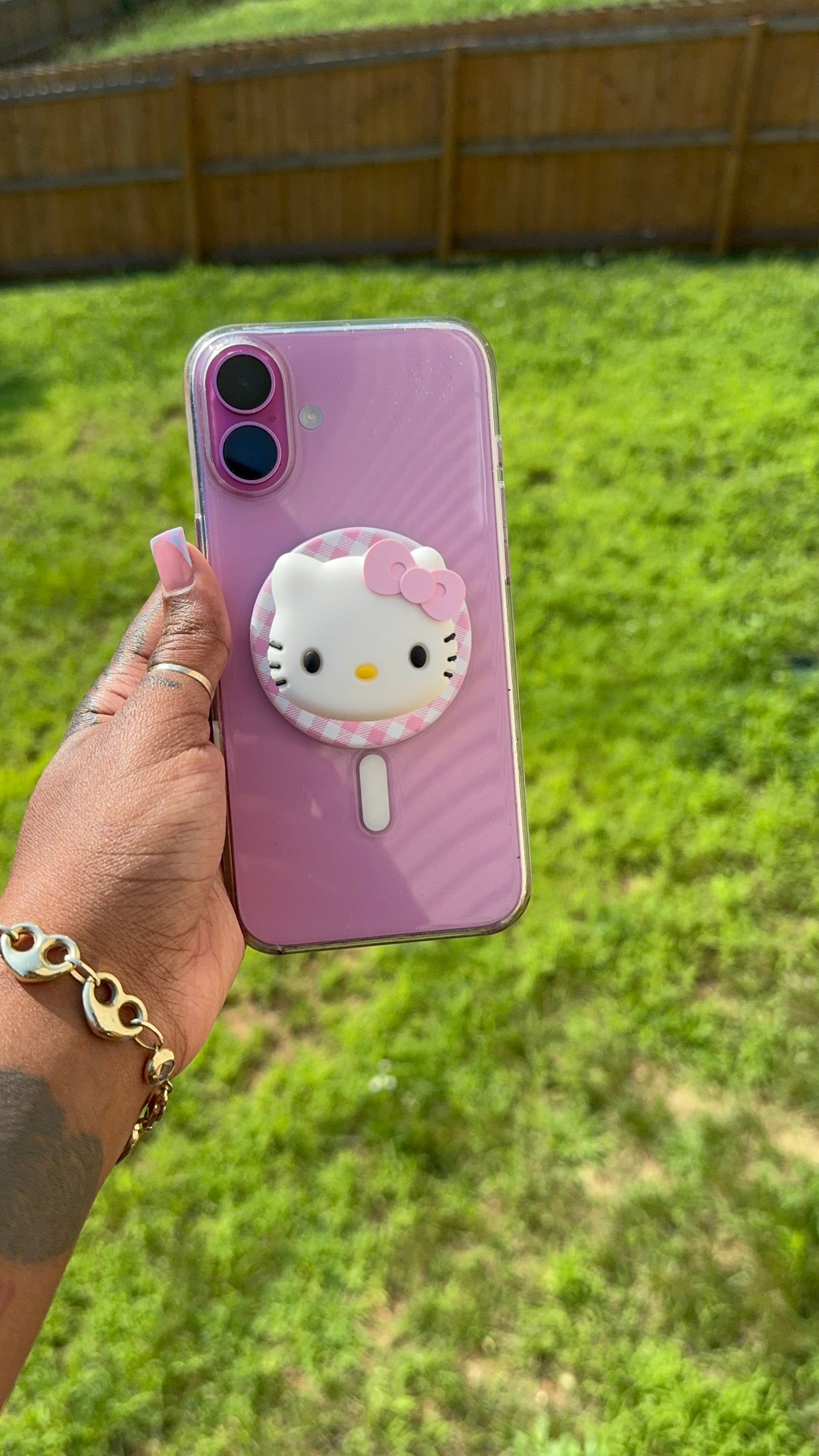 HK CHECKER PINK POP SOCKET